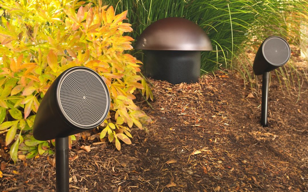 5 Reasons to Get an Outdoor Sound System [Infographic]